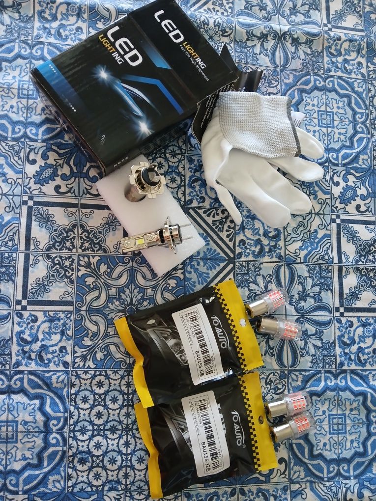 Lâmpadas led H7 e lâmpadas piscas