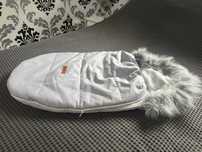 Śpiworek do wózka z futerkiem – 82 cm, marki BabyMAM