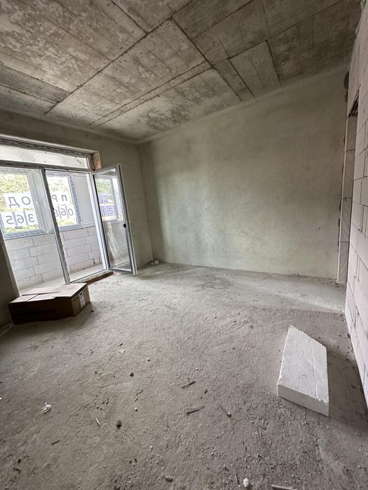 Продаж двохкімнатної квартири з правом власності у новобудові