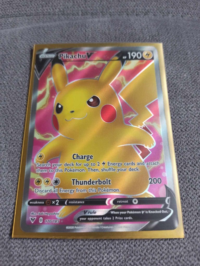 Pokemon TCG Pikachu V Karta