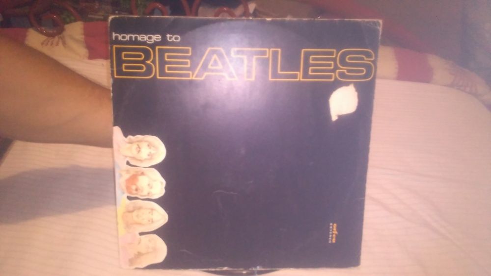 Disco vinil homage to Beatles