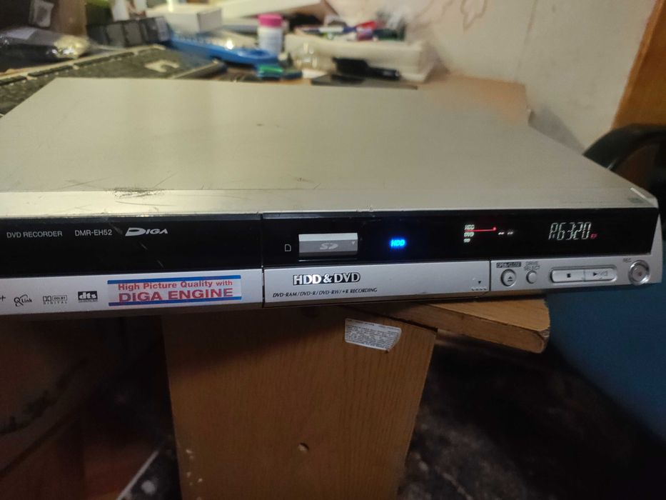 Програвач VHS DVD дисків HDD HDMI вихід
