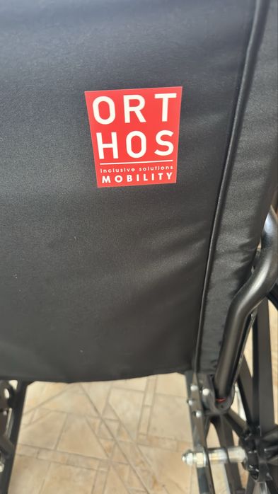 Vendo cadeira de rodas ortopedica