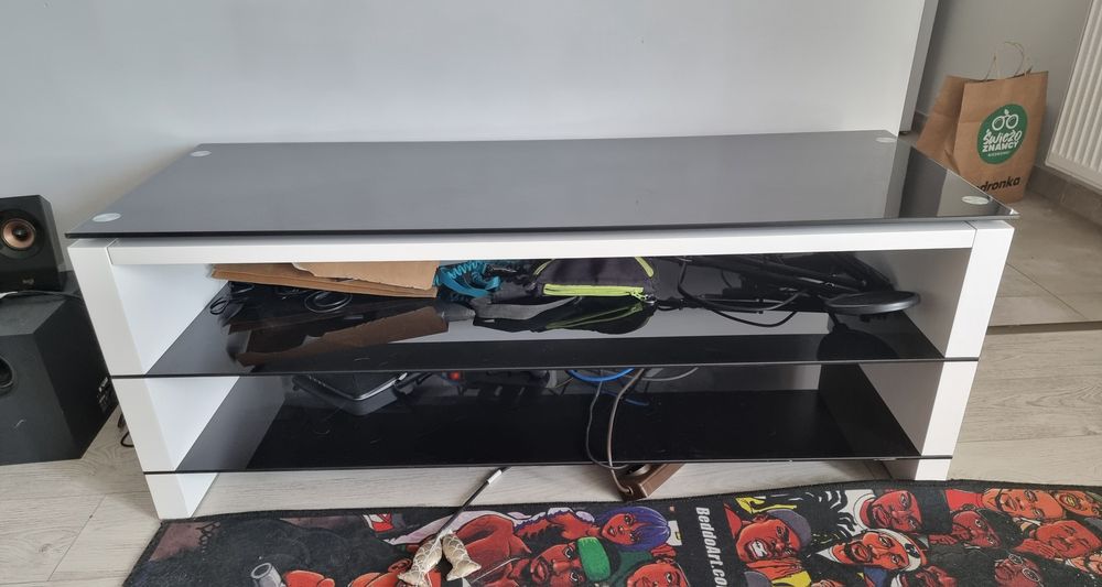 Szafka  RTV  półka pod TV szkło biały połysk