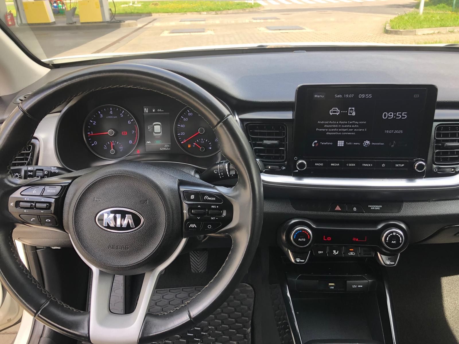 Kia Stonic Kia Stonic 1.0 T-GDI MHEV - hybryda , 43 k km, stan IGŁA