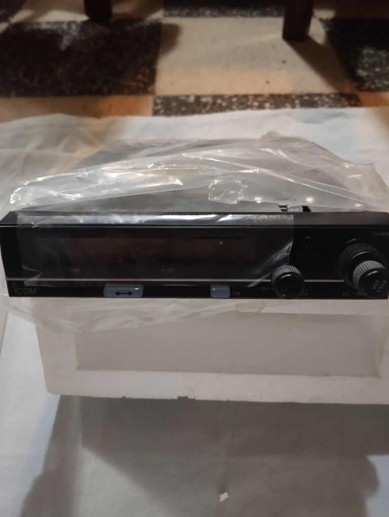 Radio transceptor icom ic-A200 (aeronáutica) NOVO!