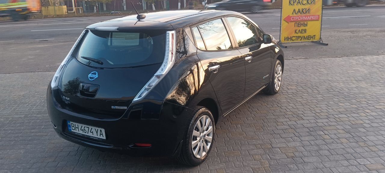 Nissan leaf 86% Ниссан лиф продам личное авто