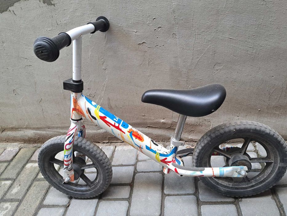 Беговел детский двухколесный