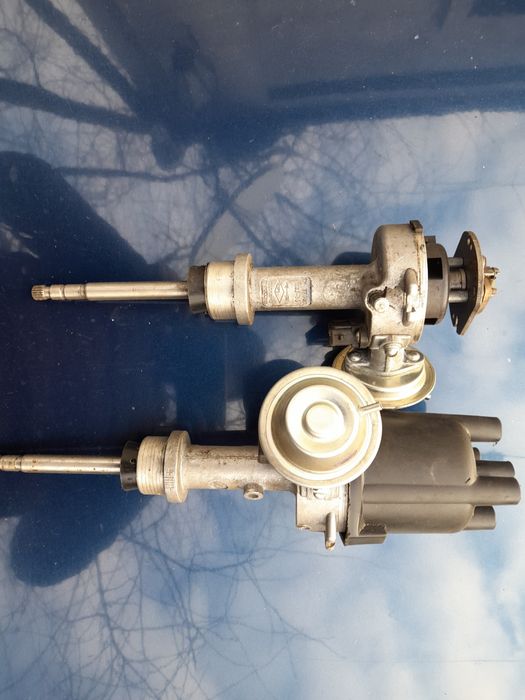 Продам 2 трамблёра на 3 двигатель