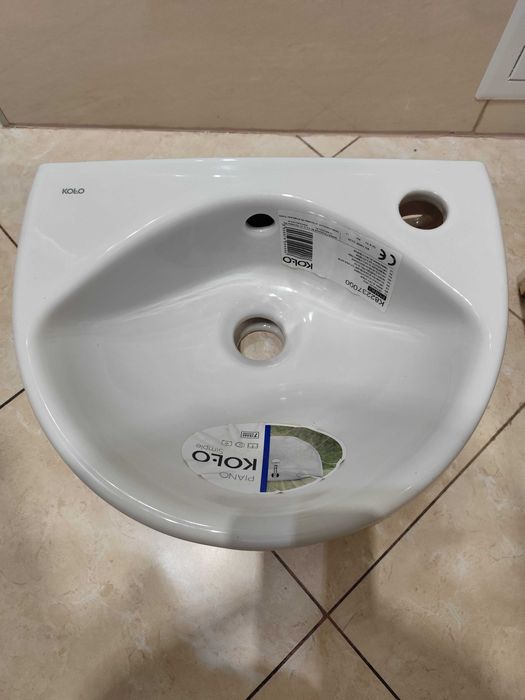 Umywalka ceramiczna piano firmy Koło 36cm - nowa!