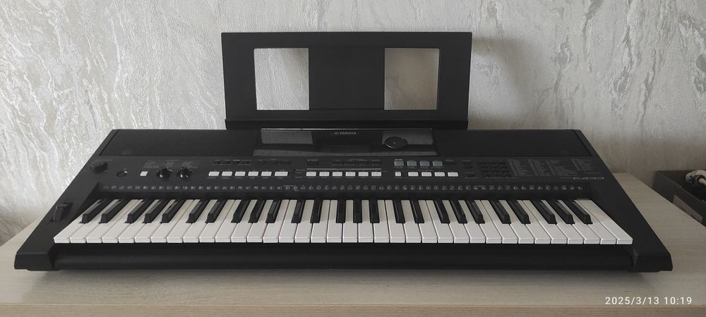 Синтезатор Yamaha E433