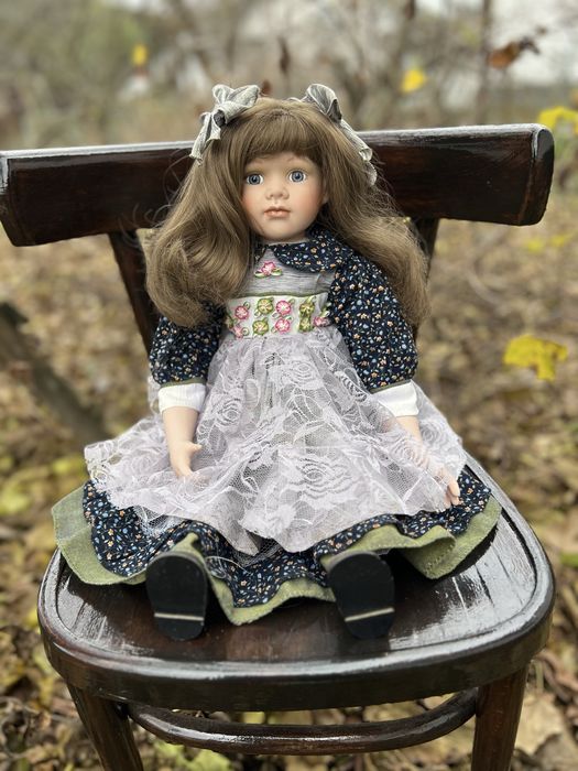 Фарфоровая кукла порцелянова лялька 62см.