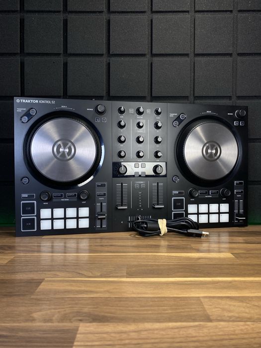 NI Traktor Kontrol S2 MK3