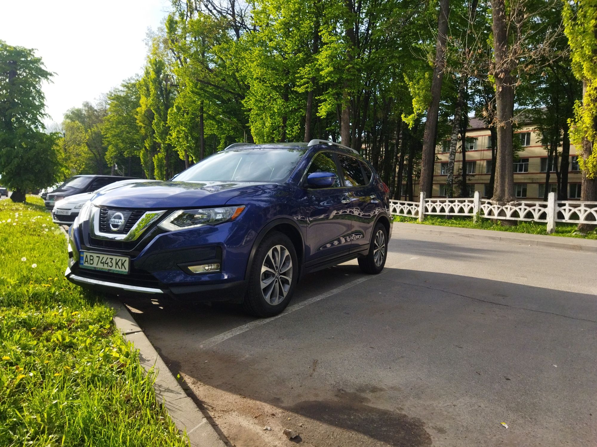 Продам Нісан рог 2018 Nissan Rogue SV колір RBY