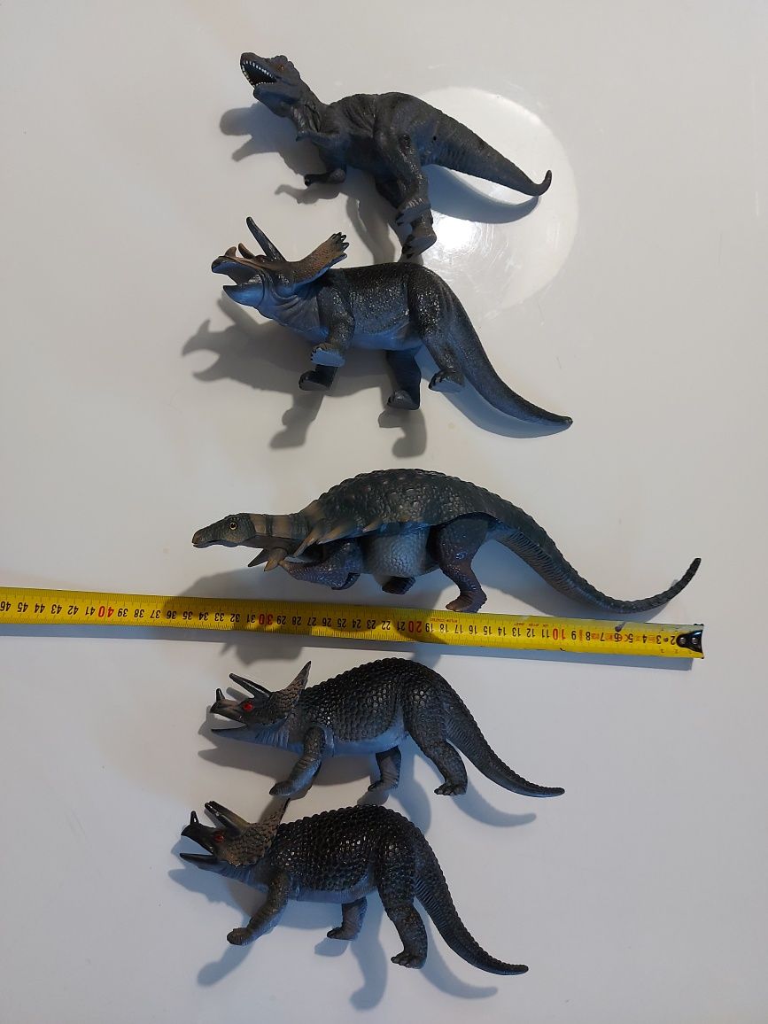 Vintage figurki dinozaurow