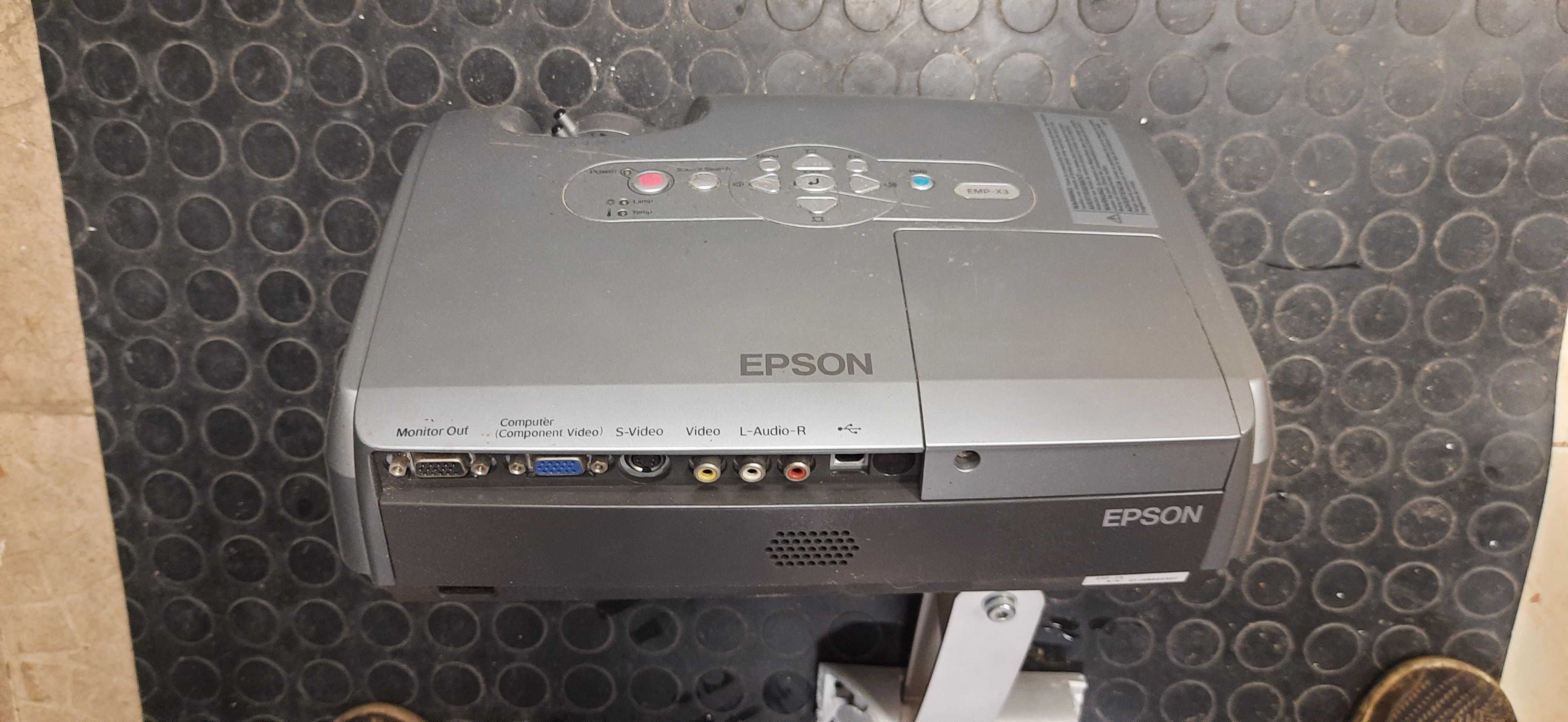 Rzutnik projector multimedialny Epson EMP-X3