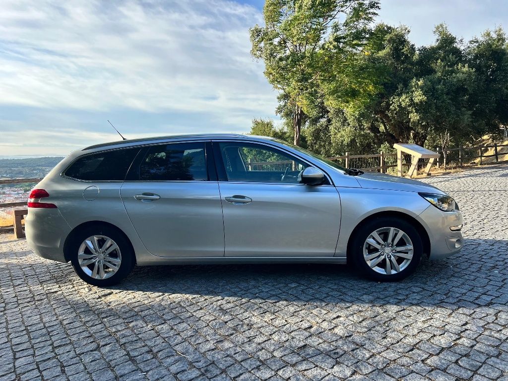 Peugeot 308 SW ALLURE 1.6 HDI 100cv - 2015 | 18 meses garantia