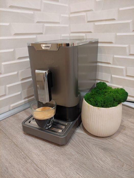 Кофемашина зернова Severin KV 8090