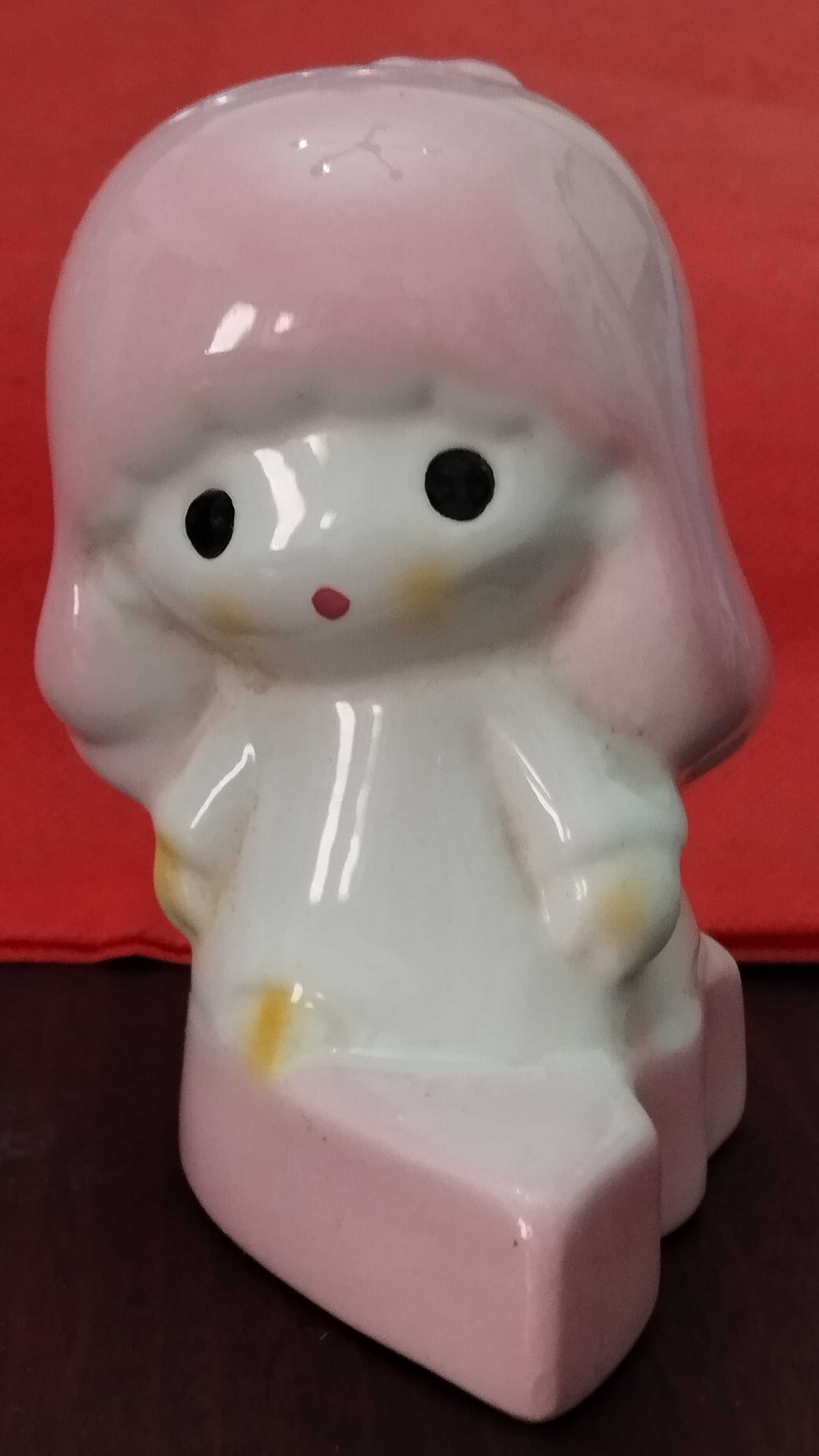 Mealheiro em louça para criança/ Adolescente.