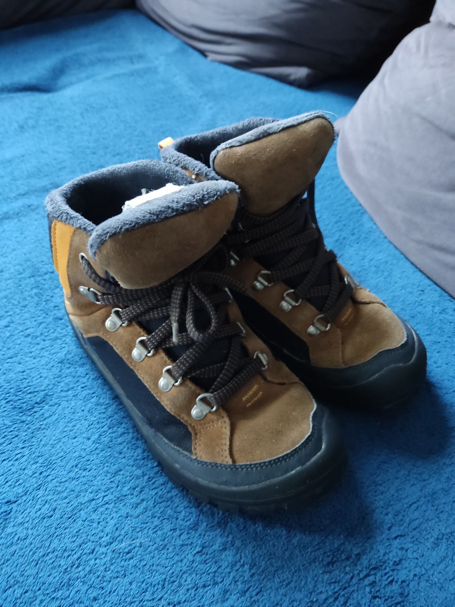 Decathlon buty zimowe quechua rozm 34