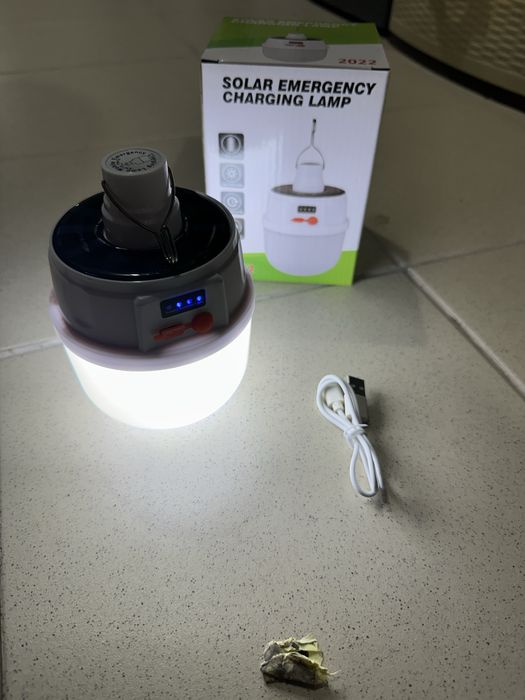 Лампочка на аккумуляторе резервное освещение для блекаута