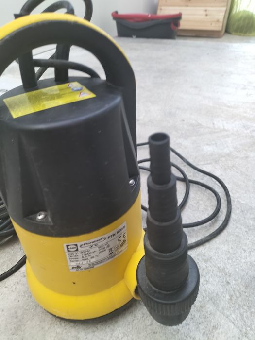 Bomba de água submersível