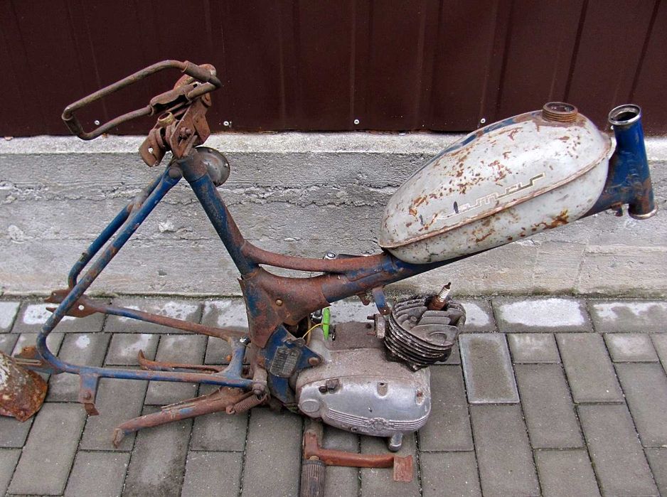 RAMA KOMAR SZTYWNIAK MR 232 - 1965 rok / Siodełko Bak Podnóżek Błotnik