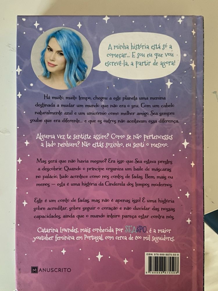 Livro da youtuber SEA3po