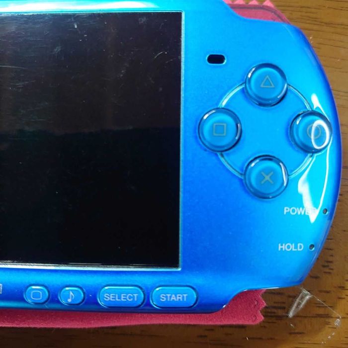 PSP 3000 vibrant blue