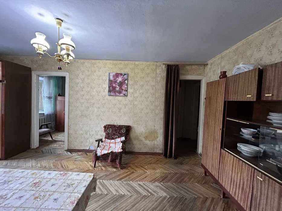 Продаю 3к/кв. на ул. Адмиральской