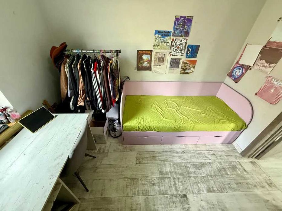 Продаж будинку 4к Олександра Поля (верх)
Леоніда Стромцова вул. 25/2