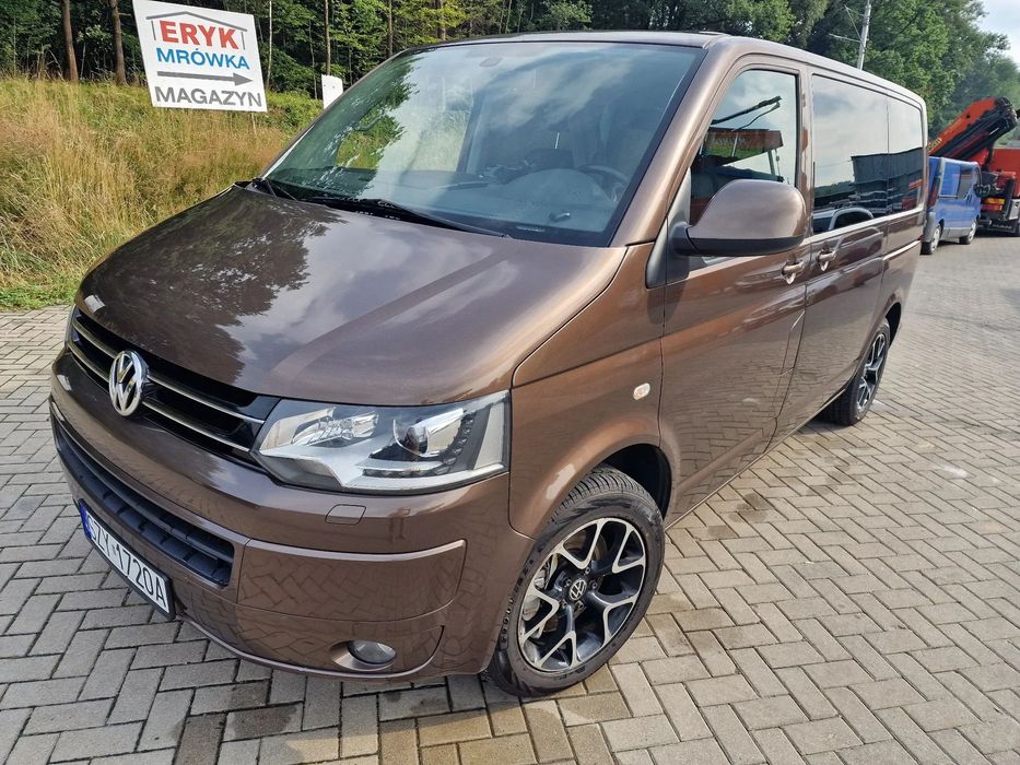 Volkswagen Multivan VW Multivan T5 brązowy 2012