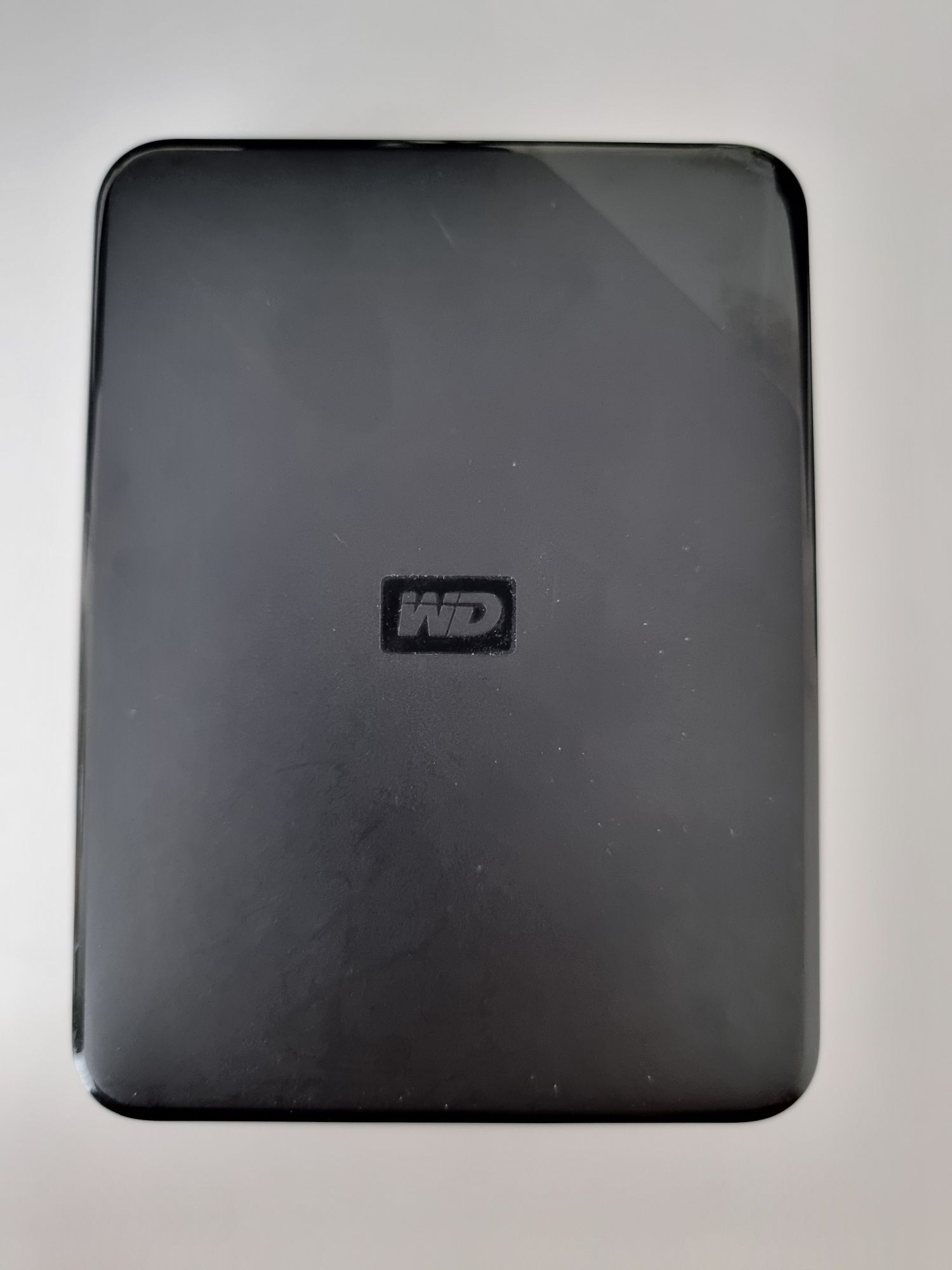 Жесткий диск внешний Western Digital Elements Portable SE 4TB USB 3.0