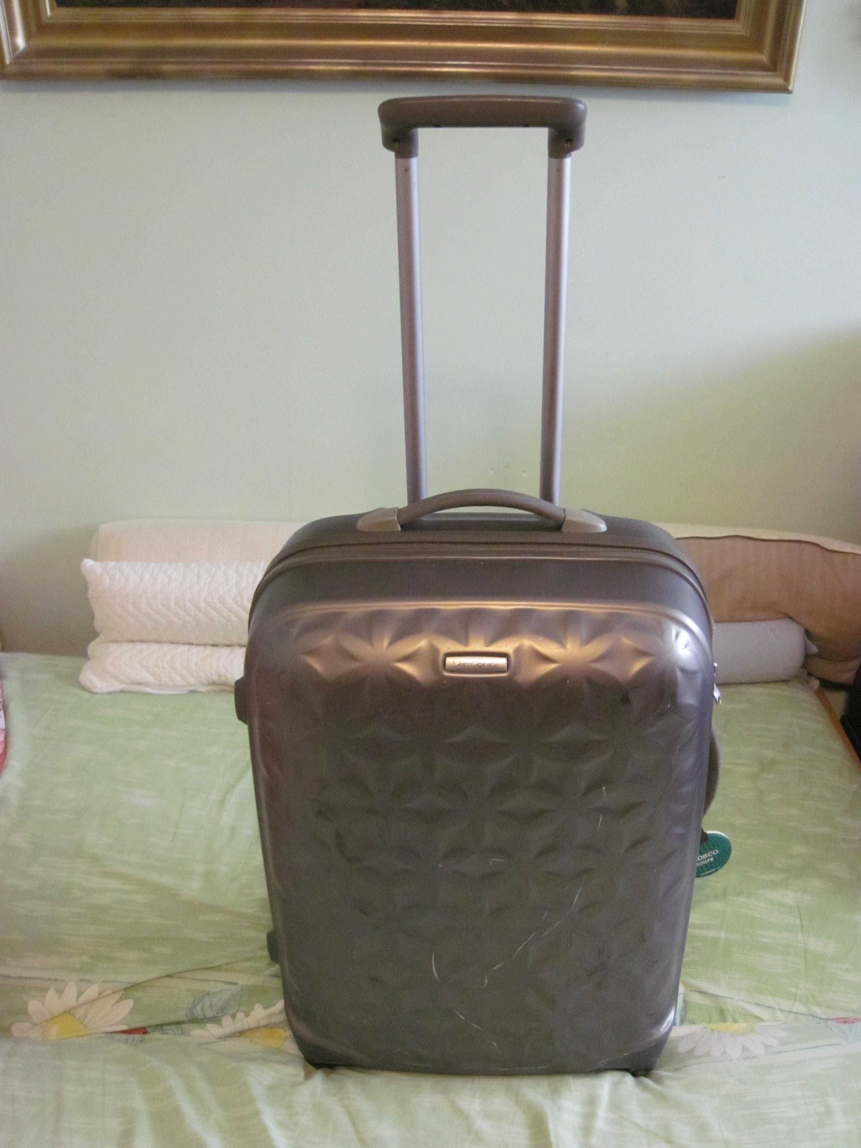 Walizka Samsonite Essensis 69cm 71 litrów