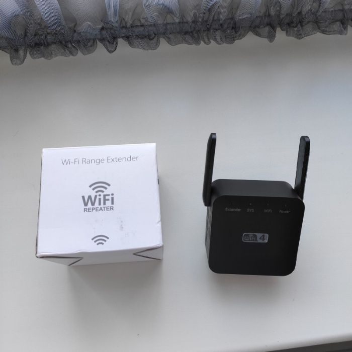 WIFI Репитер Ретранслятор Расширитель сигнала 2.4ГГц