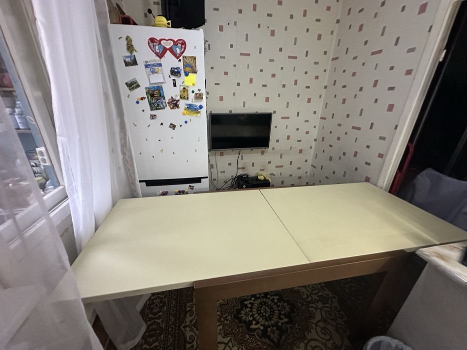 Стіл кухонний розкладний