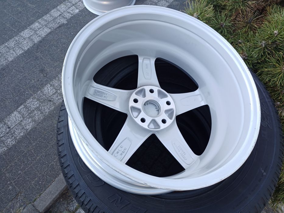 Alu jak NOWE Alutec 18" GOLF VI VII Caddy Touran Octavia SEAT Audi RS3
