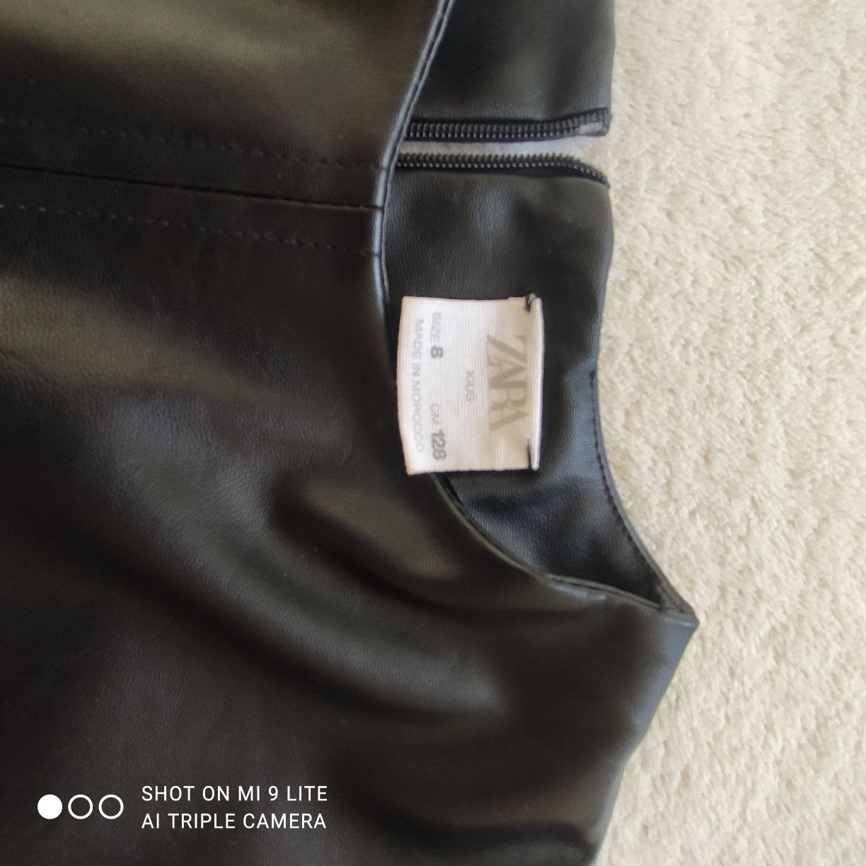 Шкіряне плаття від Zara 8р.