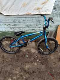 Продам велосипед BMX