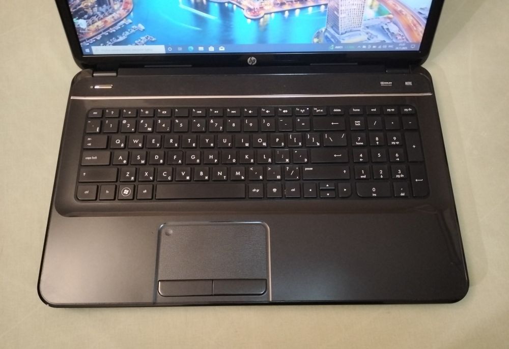 HP g7_ 17.3_core i3/ram 6/HDD 1 trb/батарея 2+ часа