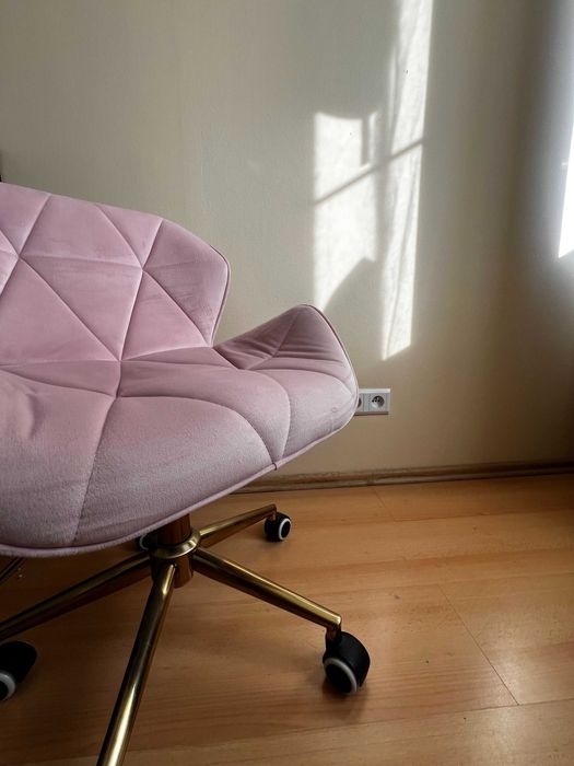 fotel kosmetyczny HROVE FORM