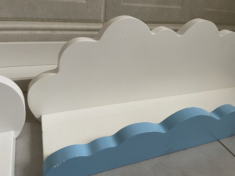 Uzywane półki 5 szt chmurki