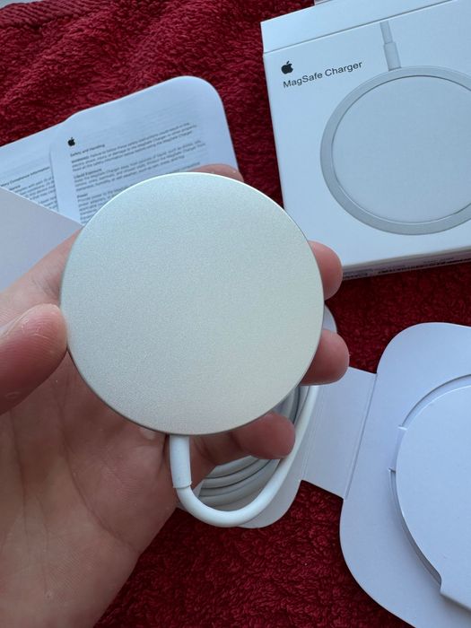 Безпровідна зарядка magsafe зарядное apple iphone айфон епл магнітна