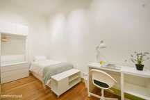 760181 - Quarto com cama de solteiro em...