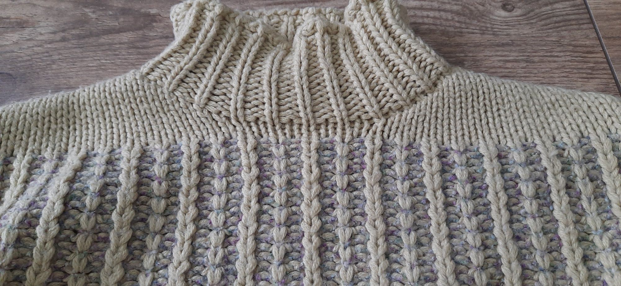 Sweter rozm. S/XS