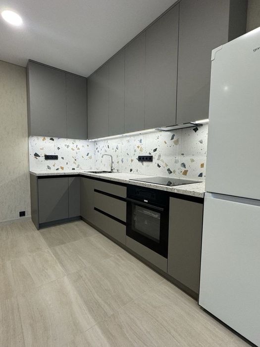 Сдам 2к квартиру внизу О.Поля