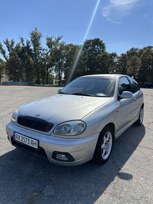 Daewoo Lanos Sport 1.6 16V (3dr) Hatchback (KLAT)