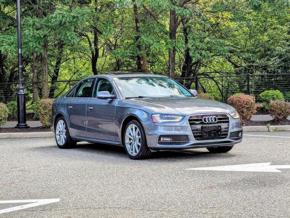 Audi A4 quattro Premium Plus      2015