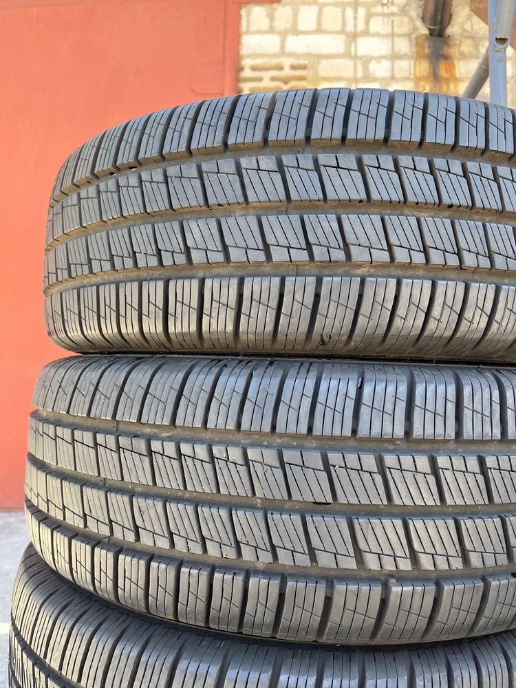 Всесезонні Шини 2023рік R16C 215/65 Hankook Vantra ST AS2 RA30