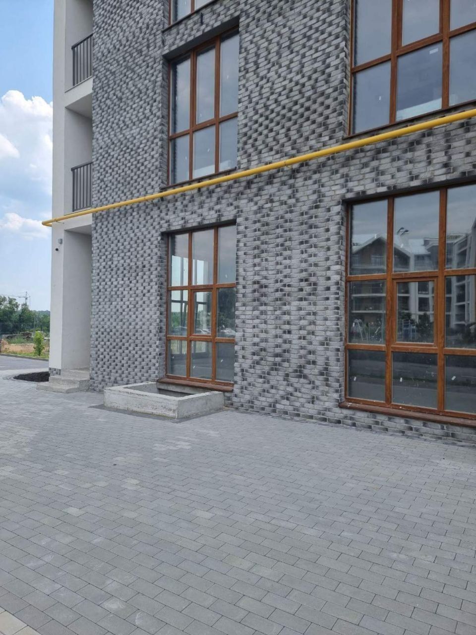 Продаж нежитлового приміщення ЖК ГОСТОМЕЛЬ РЕЗІДЕНС від Власника